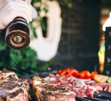 Grillezzen mestermódra! Merítsen ihletet a főszakácsok tanácsaiból!