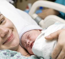 Hipnoszülés – mi az, és működik?