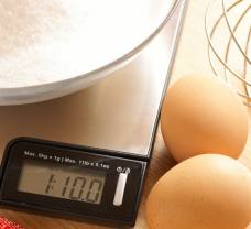 A mérleg nélküli méréshez elég a kiskanál, az evőkanál és a csésze