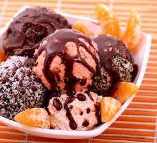 Vegyes fagylalt