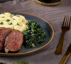 Citromos steak spenóttal és burgonyapürével