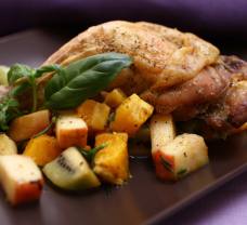 Csirkecomb párolt gyümölccsel