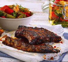 Grillezett, pácolt sertésoldalas sült paprikával