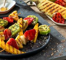 Grillezett gyümölcsnyárs az egész család számára