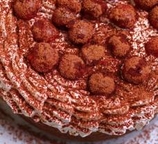 Áfonyás-meggyes máktorta