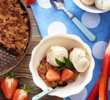 Gyors epres-rebarbarás torta