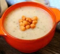 Karalábé krémleves