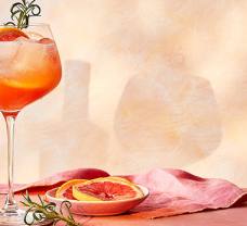 Rozmaring és grapefruit gin fizz